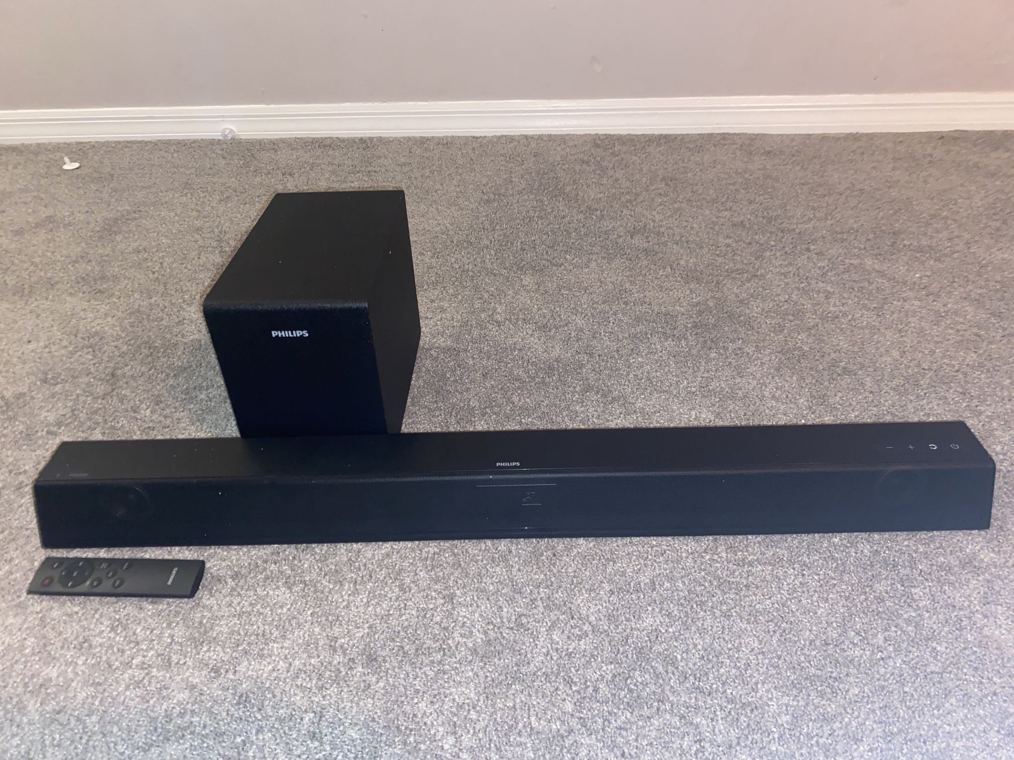 Phillips Soundbar And Subwoofer