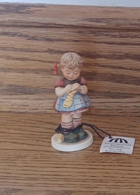 Goebel MJ Hummel figurine made in Germany Stitch 'n https://offerup.com/redirect/?o=VGltZS5OZXc=, signed 1987 number 255