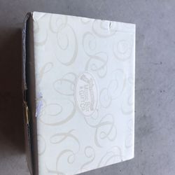 Authentic music box . New never used.