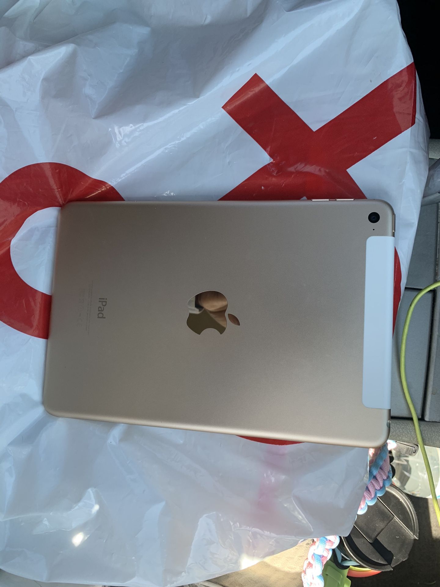 iPad Mini 4
