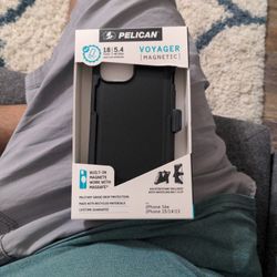 iPhone 16e  Pelican Case