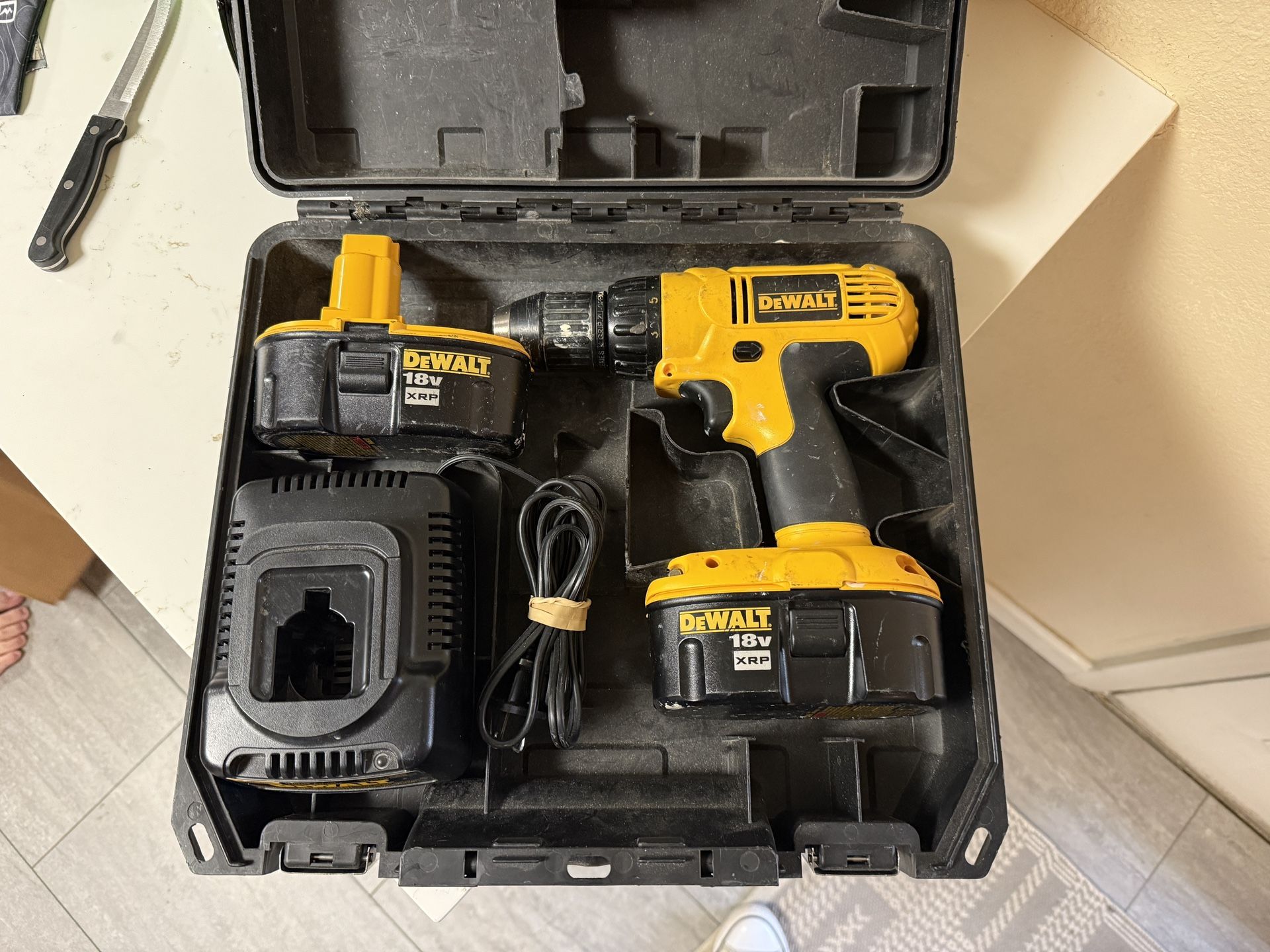 DeWalt DC970 18v Drill and Batteries