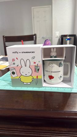 Starbucks miffy