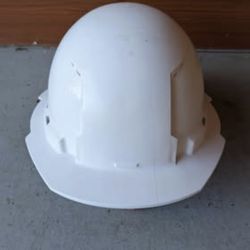Milwaukee Hard Hat 
