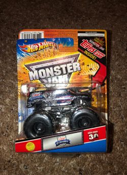 Monster jam lucas crusader 1:64