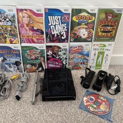 Black Nintendo Wii w/ 11 Games Including Mario & Just Dance!