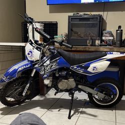 2018 Apollo Dirtbike 