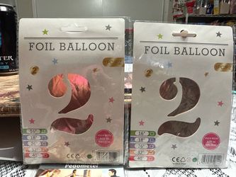2 foil balloons 22