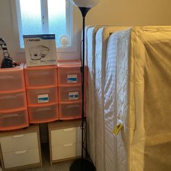 Queen Size Mattress Set (including Box Raiser)