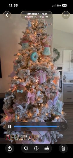 Christmas Or Party Decor Like New Used Like New
