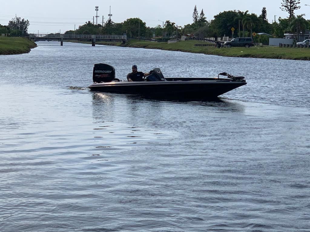 2018  Phoenix 721 Bass Boat With 250 Merc