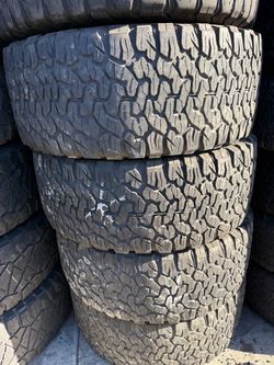 35x12.50r20 Bfgoodrich ko2 tires en excelentes condiciones de Vida las 4