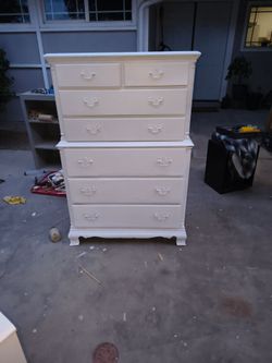 Vintage high quality solid wood six drawer dresser stand