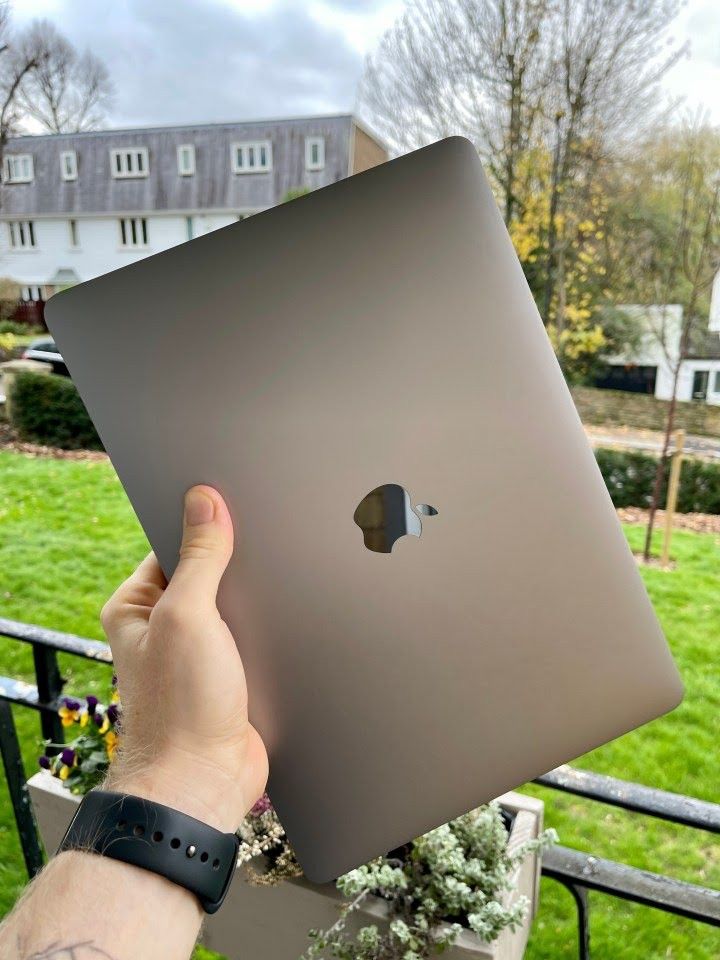 Apple MacBook Pro