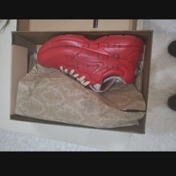 Men’s Sneakers Sz 11
