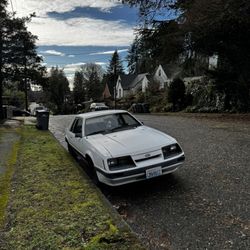 1985 Ford Mustang LX V6