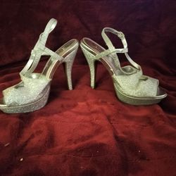 Unlisted Heels Size 6.5
