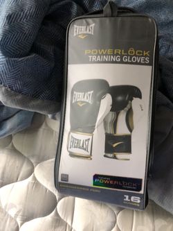 Boxing gloves