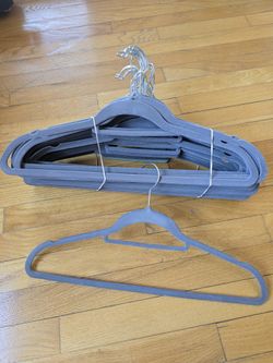 Non-Slip Clothes Hanger with Tie Bar (40 Pieces)