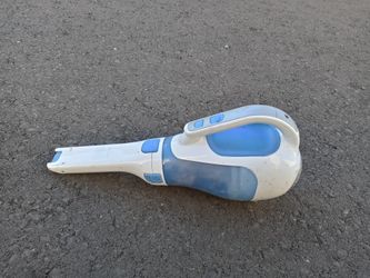 Black and decker vacuum