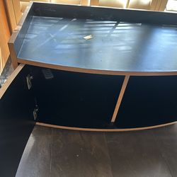 Salon Storage Cabinet / Reception Side Cabinet – Wood (Approx. 2’ x 3’)