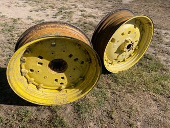 John Deere 38in rims