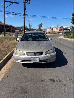 2000 Toyota Camry