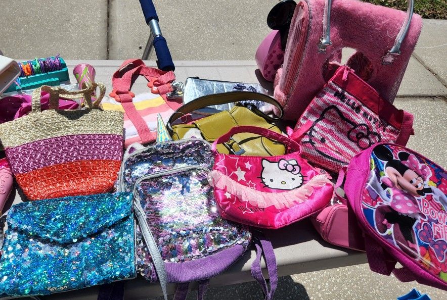Girls Purses,bags, Mini Backpacks including Hello Kitty, Minnie Mouse