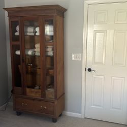 Vintage armoire 