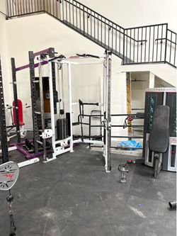 Life fitness functional trainer