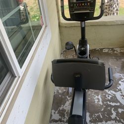 Bicicleta de hacer ejercicio