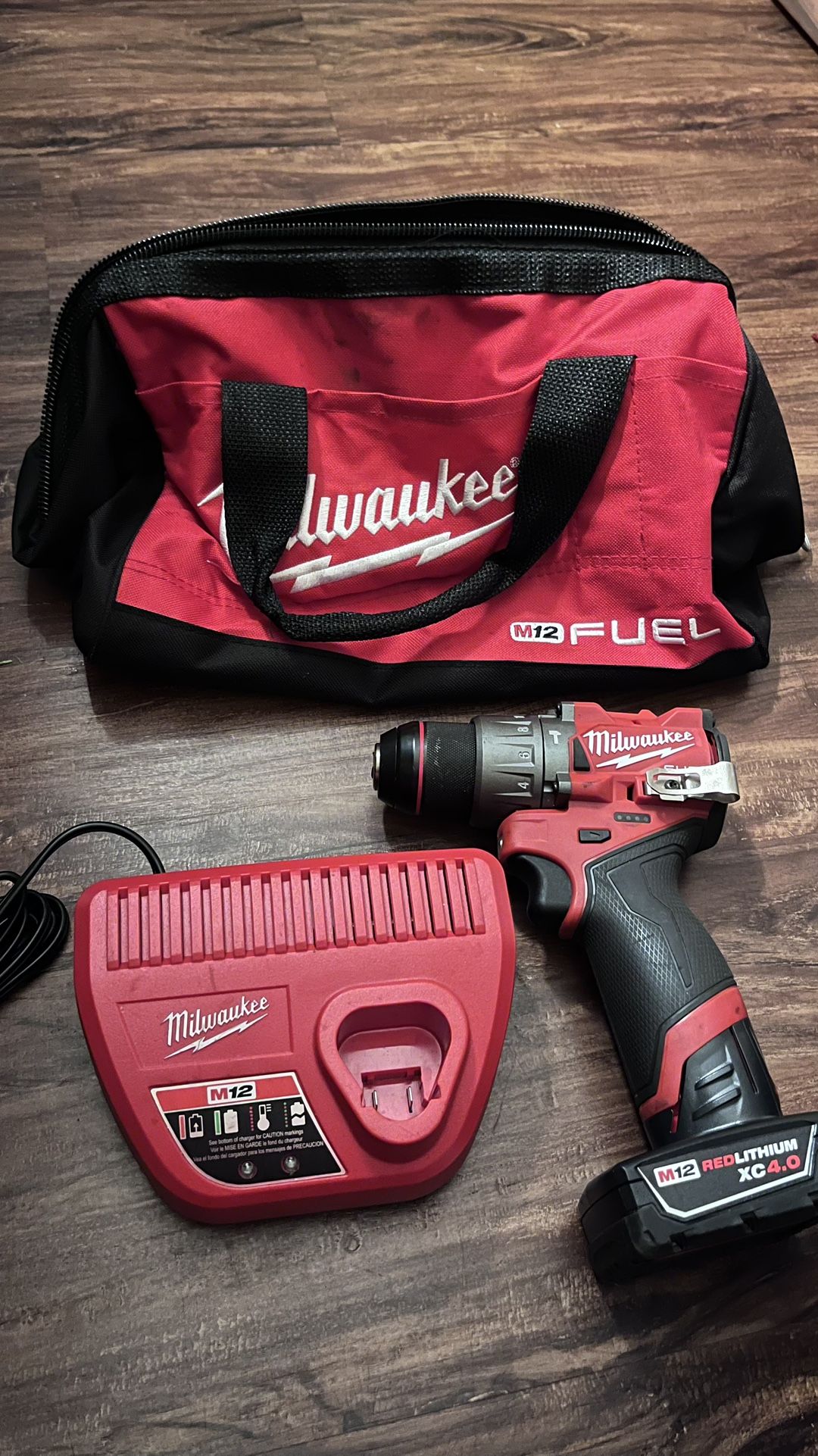 Milwaukee M12 Drill Battery Charger Fuel