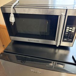 Small Microwave 