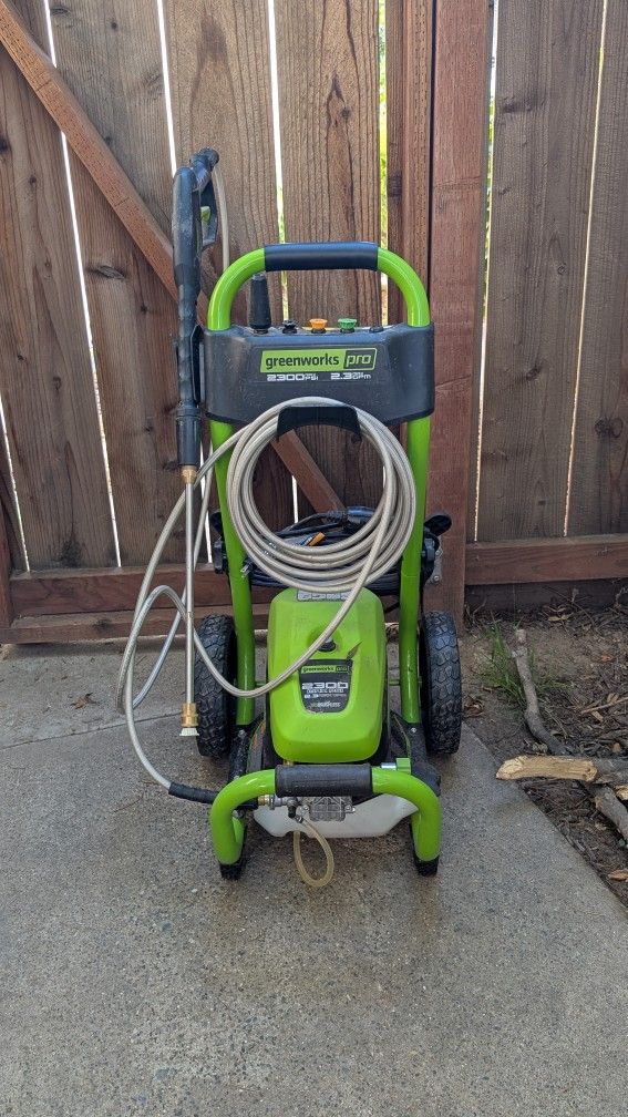 Pressure Washer 