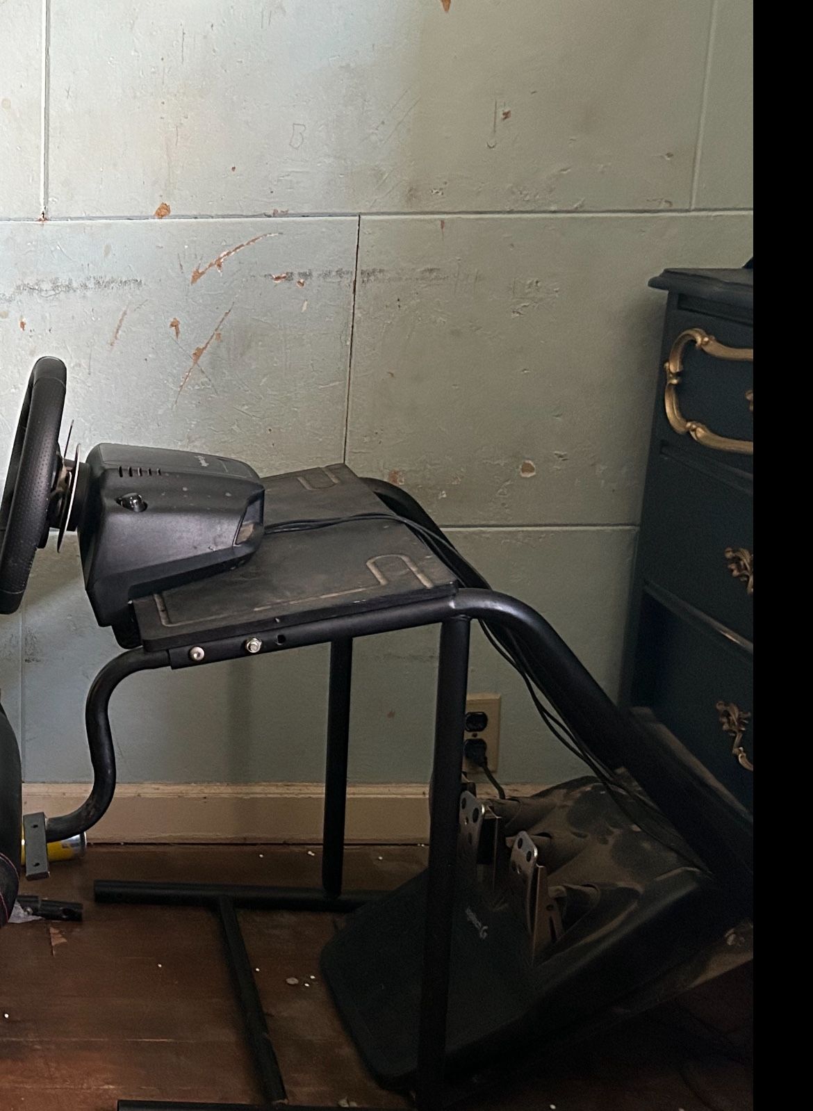 Racing Sim, The Wheel Is Not Included