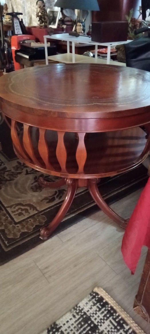 ANTIQUE REGENCY FLAME MAHOGANY TABLE