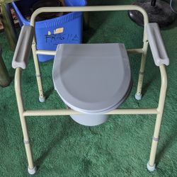 NEVER USED Commode Chair