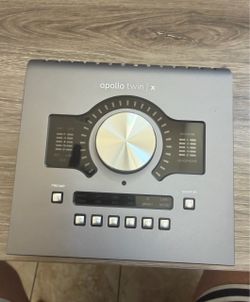 Apollo twin interface