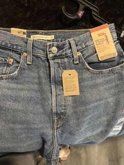 Levi jeans