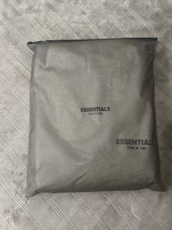 Essential Hoodie