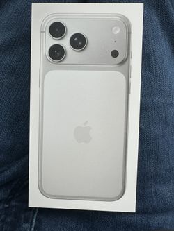 Apple iPhone 17 Pro Max Silver Or 17 Pro Unlocked I Can Drive To You 