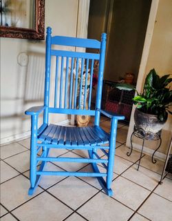 Pre-owned Beautiful Cracker Barrel Exclusive Rocking Chair