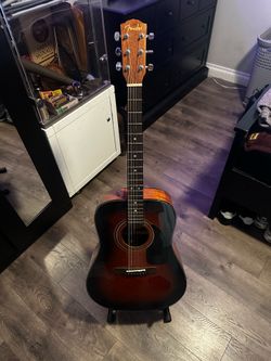 Fender DG-60 SB (Sunburst) dreadnought acoustic guitar (COMES WITH STAND)