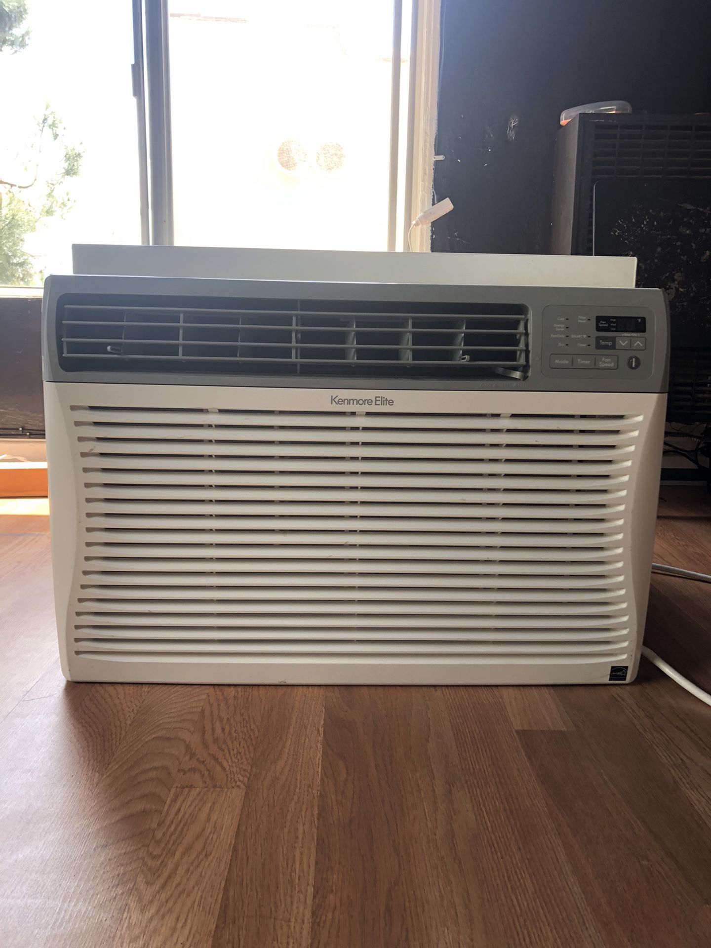 Ac window unit -15000 btu - Kenmore elite 77157