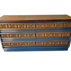 Mid Century Wooden 6 Drawer Antique Gentleman Grey Dresser $850 (Good Condition)