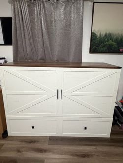 Queen bed