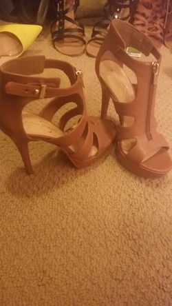 Jessica simpson heels