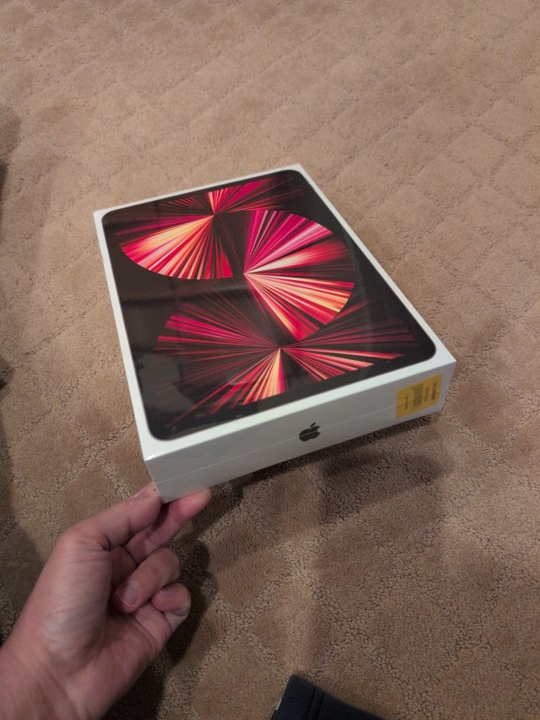 New sealed iPad Pro 11-inch Wifi 256 GB