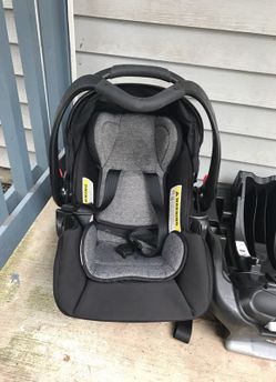 Infant car seat