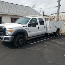 2012 Ford 550